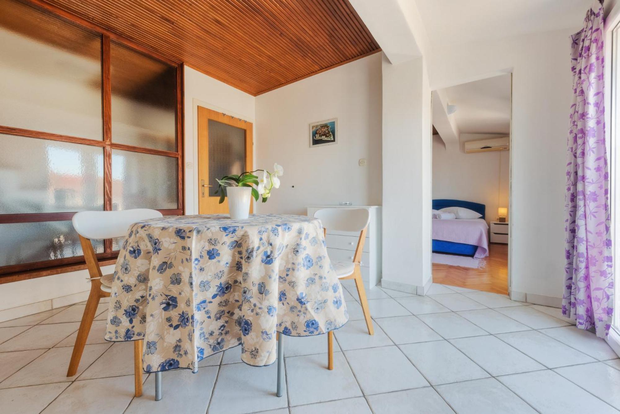 Perica Apartment And Perica Room With Separate Entrance Zadar Eksteriør billede