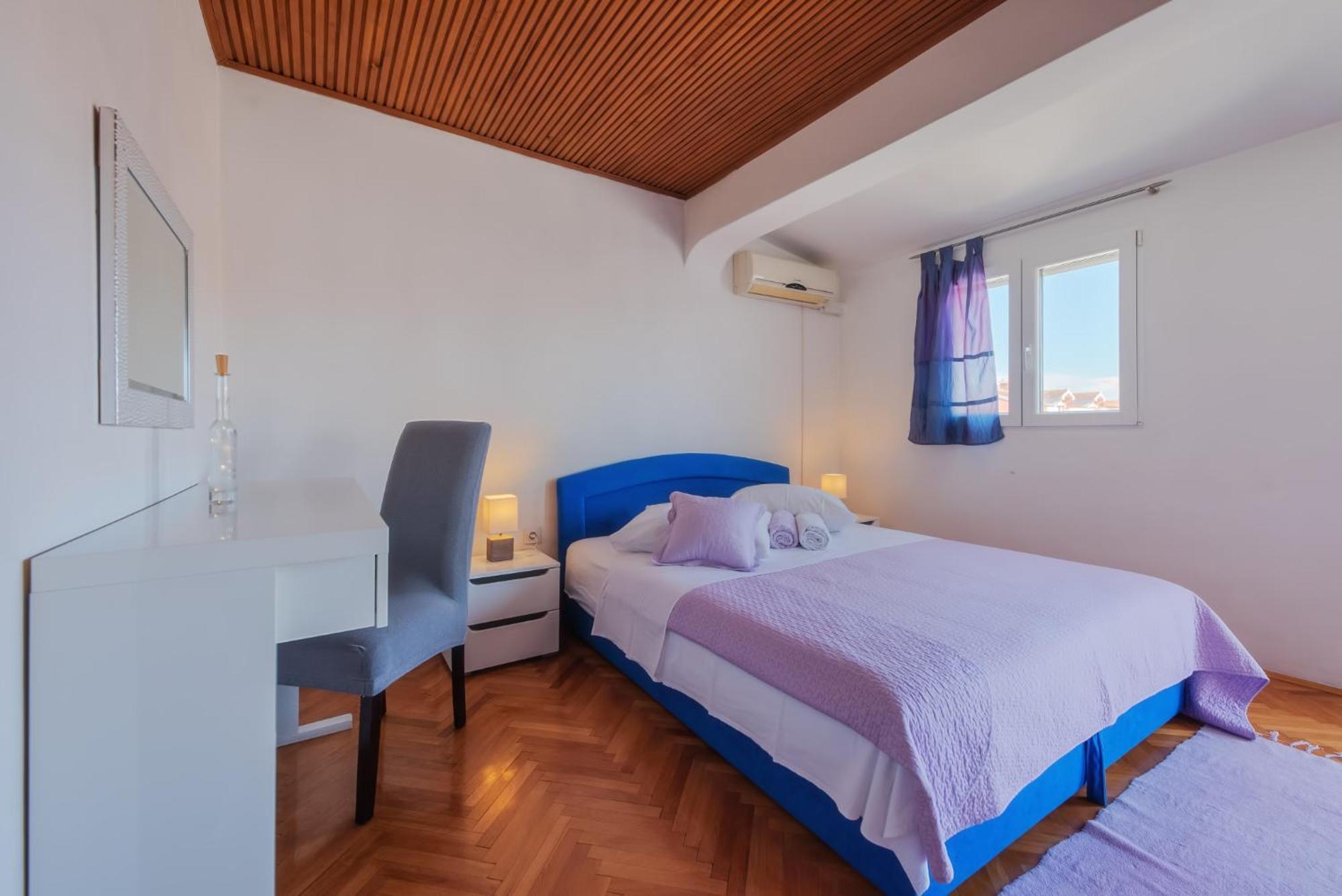 Perica Apartment And Perica Room With Separate Entrance Zadar Eksteriør billede