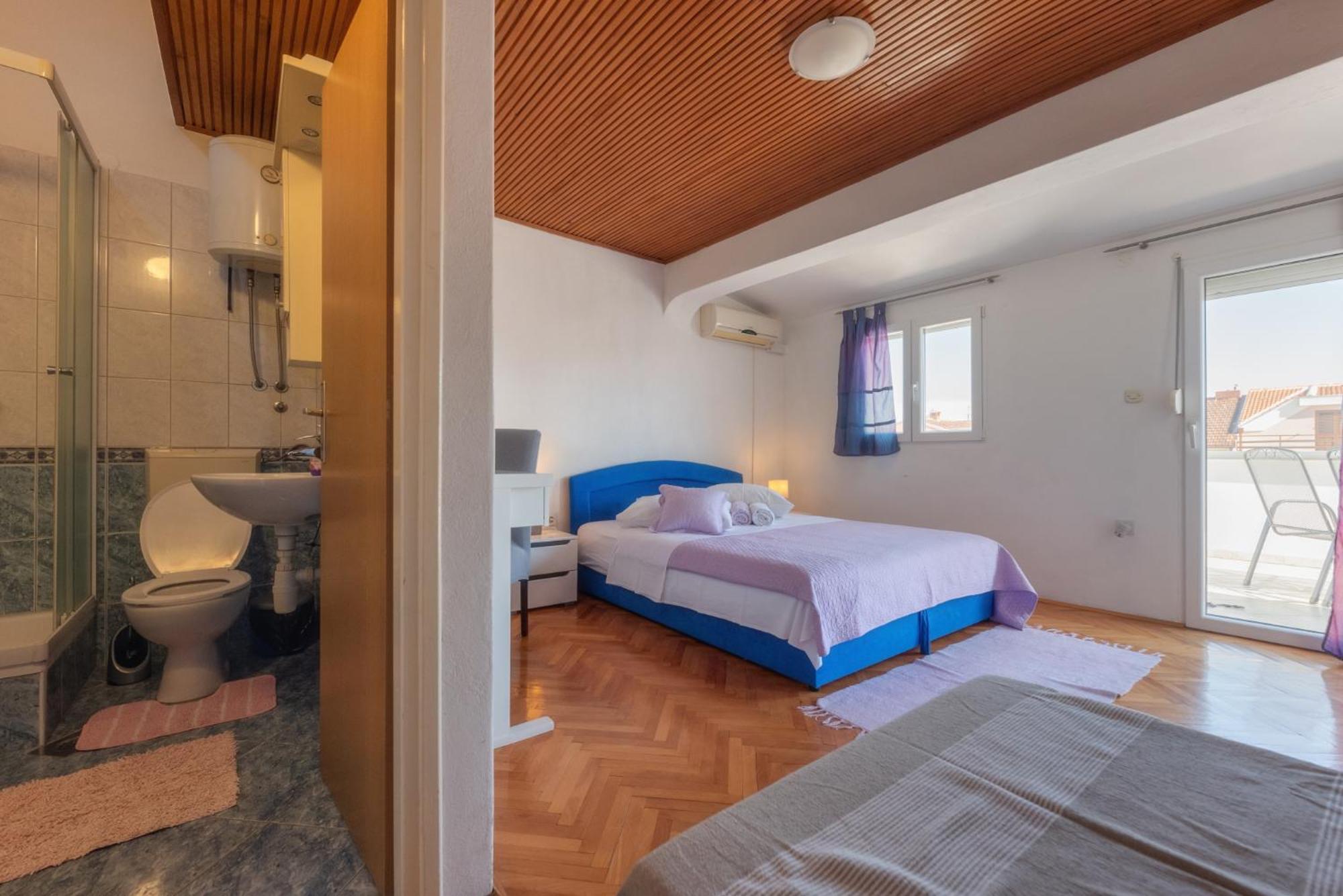 Perica Apartment And Perica Room With Separate Entrance Zadar Eksteriør billede